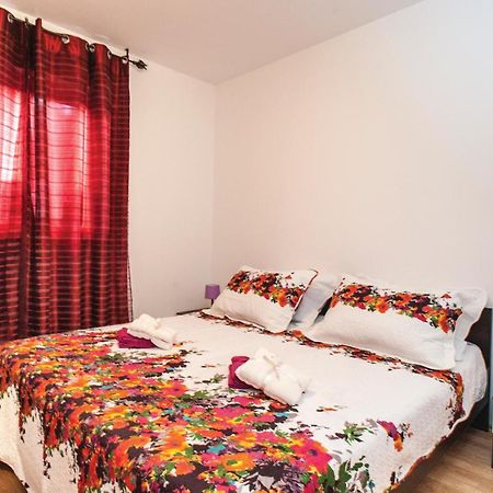 Seahorse Apartments Ražanj Eksteriør bilde