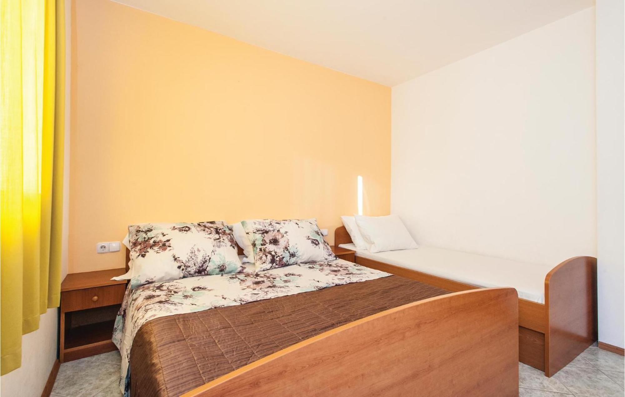 Seahorse Apartments Ražanj Eksteriør bilde