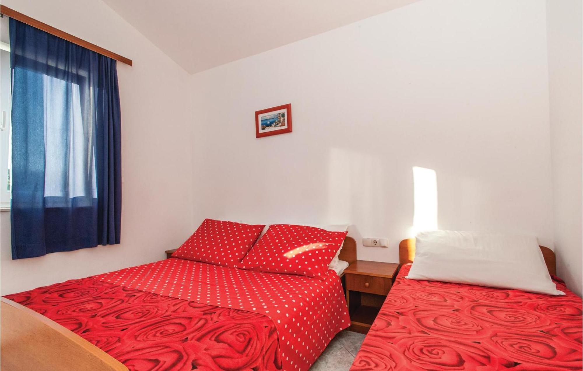 Seahorse Apartments Ražanj Eksteriør bilde